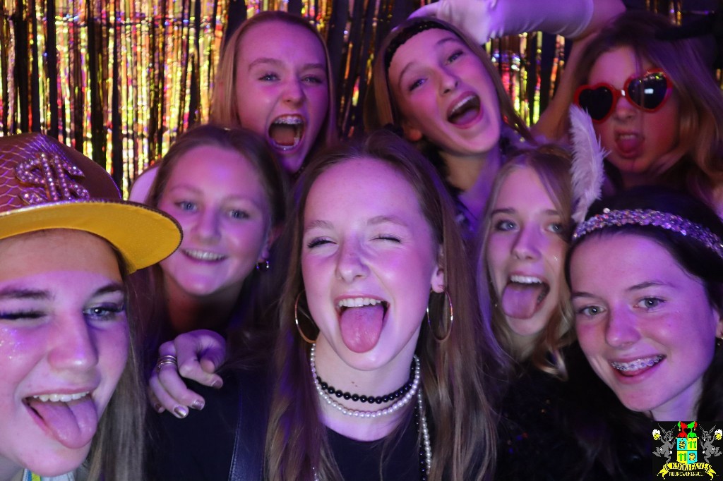 ../Images/Jeugd Opwarmbal Photobooth 121.jpg